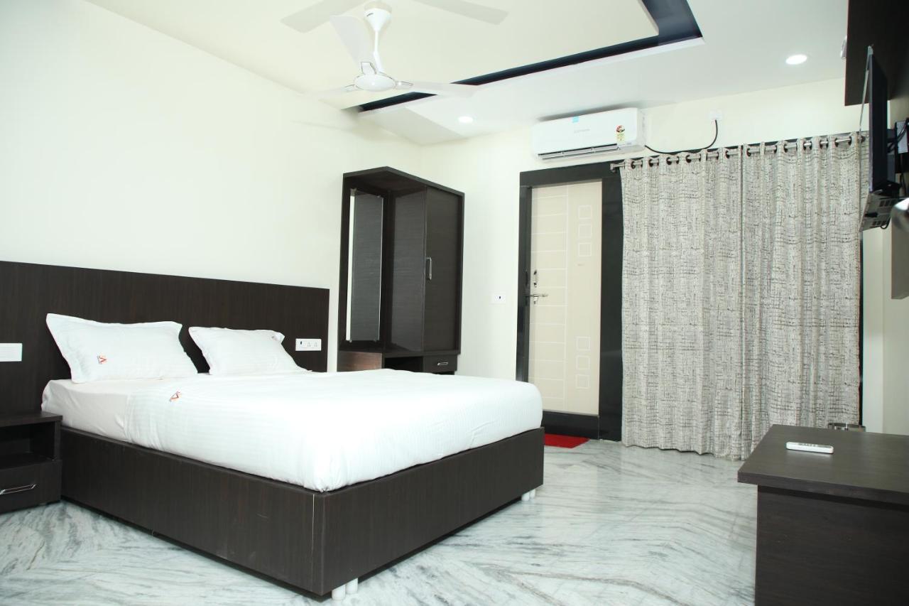 Sal Residency Annavaram Extérieur photo
